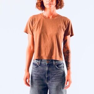 Junaven Loren Crop tee in burnt orange